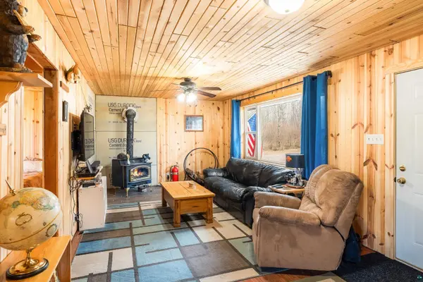6081 Murphy Lake Rd, Brimson, MN 55602