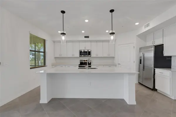 5624 SUMMIT POINTE CIR #104, Bradenton, FL 34210