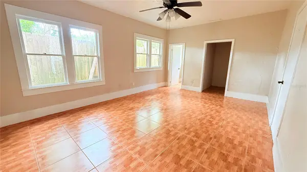 808 NW 23RD AVE, Gainesville, FL 32609