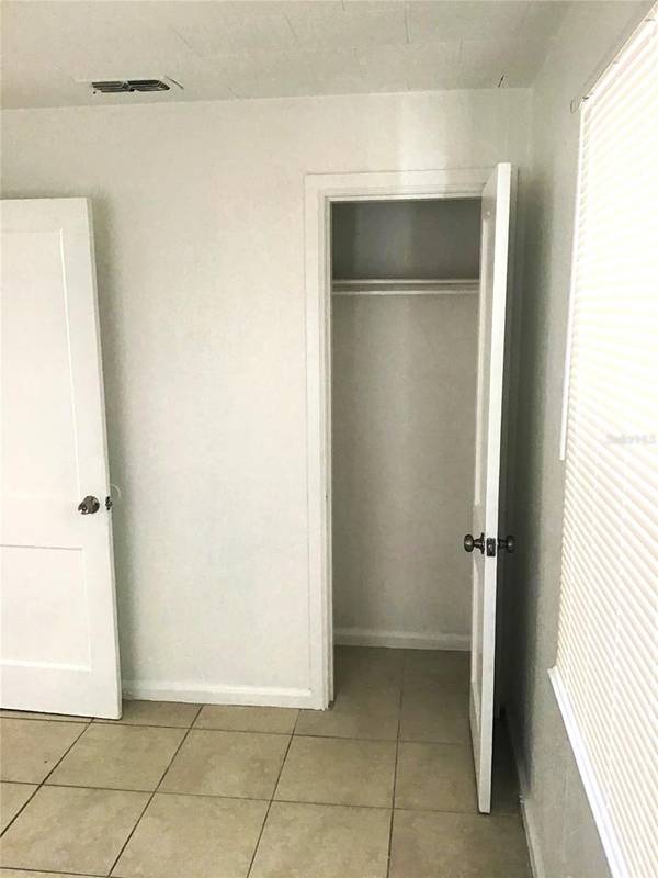 2226 27TH ST S, St Petersburg, FL, 33712 photo 7