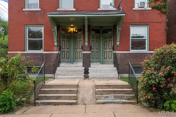 3343 Virginia AVE, St Louis, MO 63118