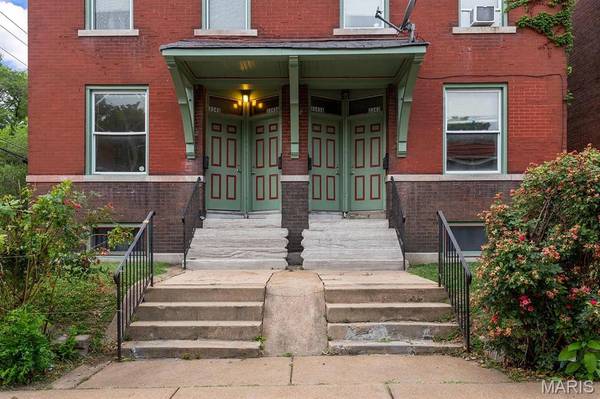 3343 Virginia AVE, St Louis, MO 63118