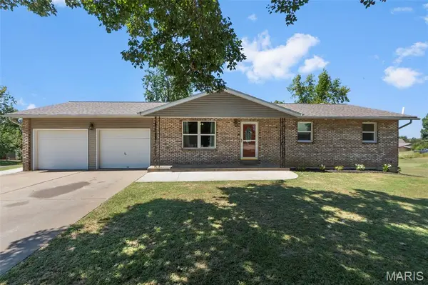 12 Jessie ST, Perryville, MO 63775