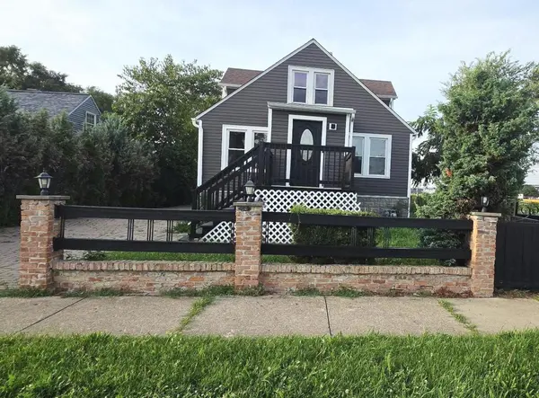 7000 W 71ST PL, Chicago, IL 60638