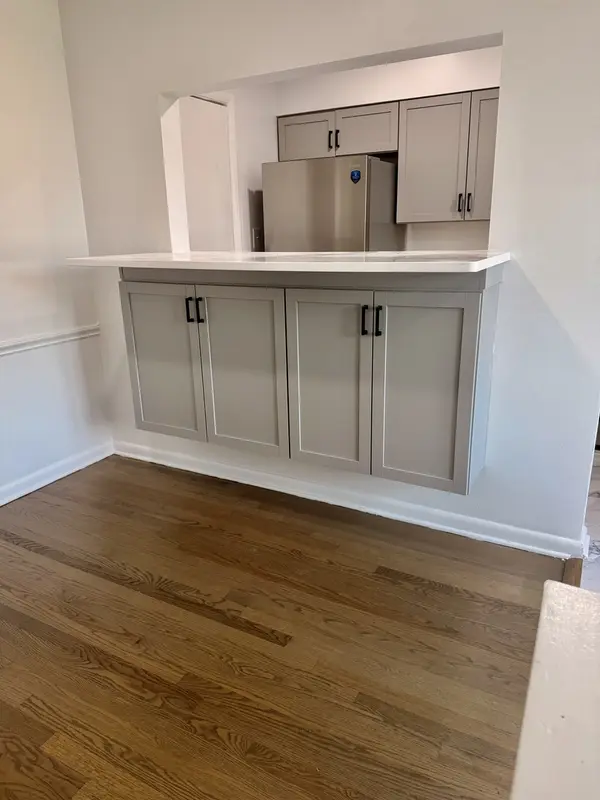 8537 Niles Center RD #3B, Skokie, IL 60077