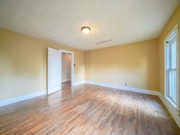904 N Third ST, Ashton, IL 61006
