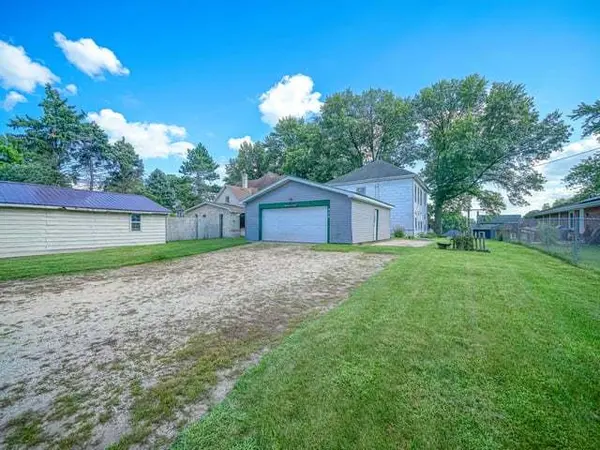 904 N Third ST, Ashton, IL 61006