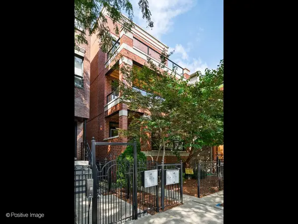 1084 N Hermitage AVE #3, Chicago, IL 60622