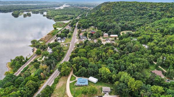 70583 206th AVE, Reads Landing, MN 55968