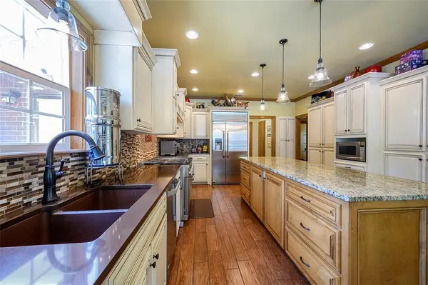 113 High Meadow CIR, Broken Bow, OK 74728