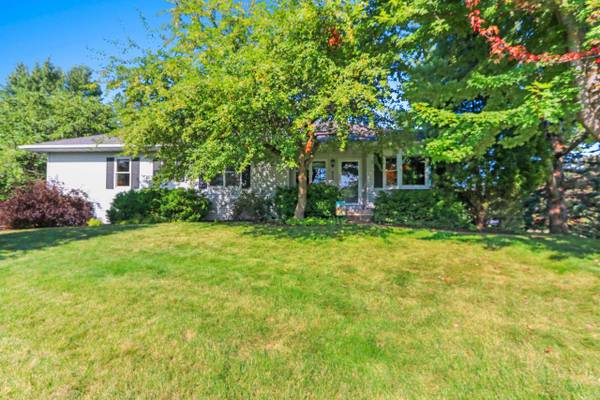 5050 REDBUD CT, Green Bay, WI 54311