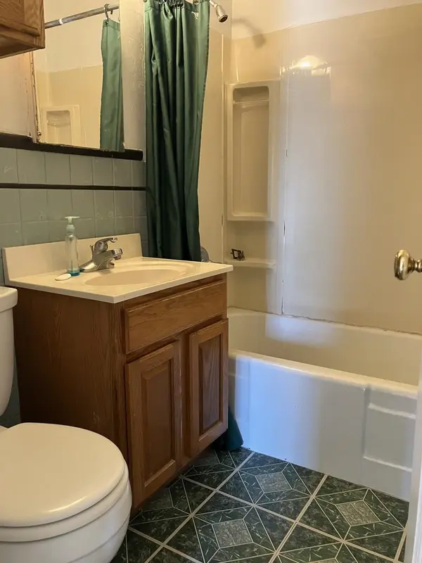 302 CHURCH ST, Algoma, WI 54201-1037