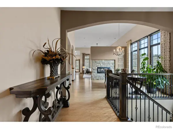 8122 Raphael LN, Littleton, CO 80125