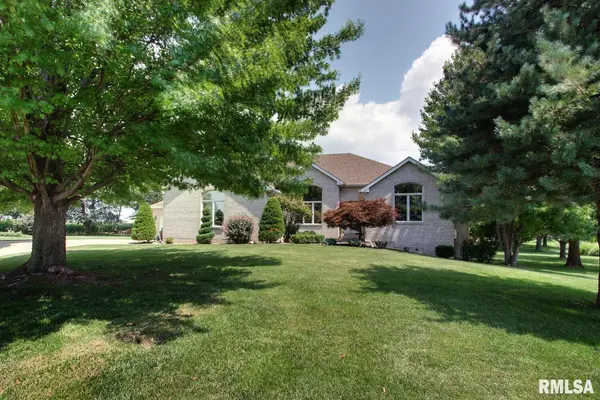 1007 PEACH TREE LN, Quincy, IL 62305