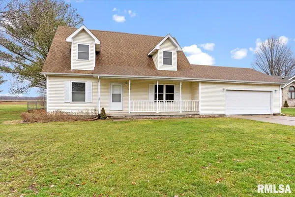 189 JOAN DR, Divernon, IL 62530