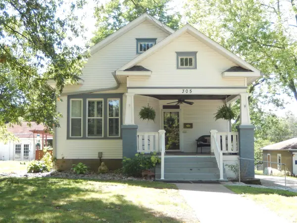 305 W HIGH ST, Anna, IL 62906