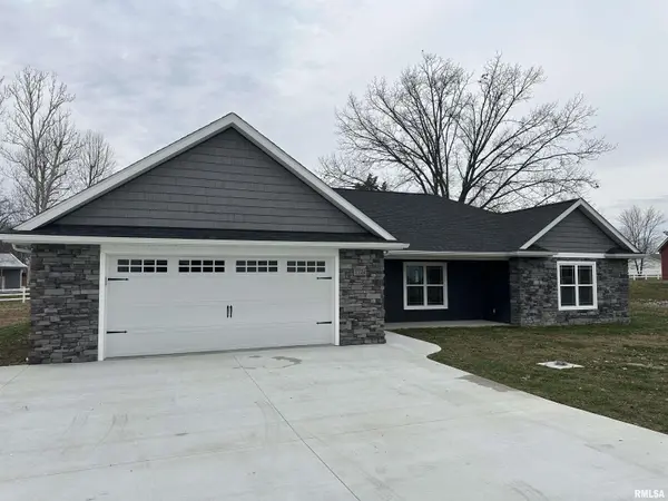 1724 HERITAGE CT, Carterville, IL 62918