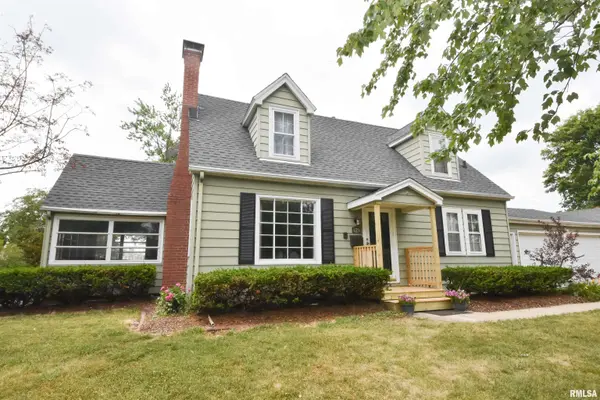 629 W KNOLL CREST DR, Peoria, IL 61614