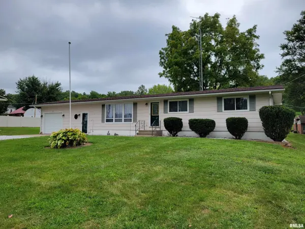 650 2ND ST, Dallas City, IL 62330