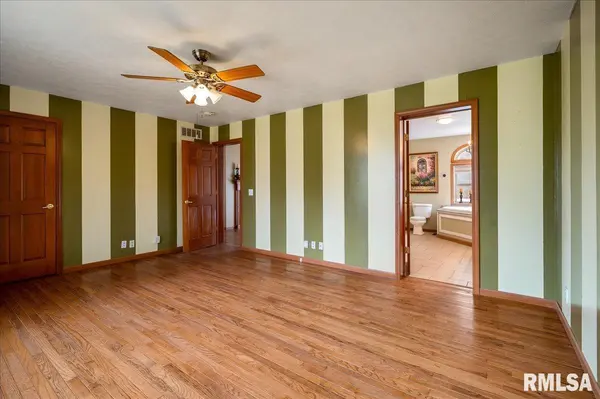 1753 WIEDMAN RD, Cazenovia, IL 61545