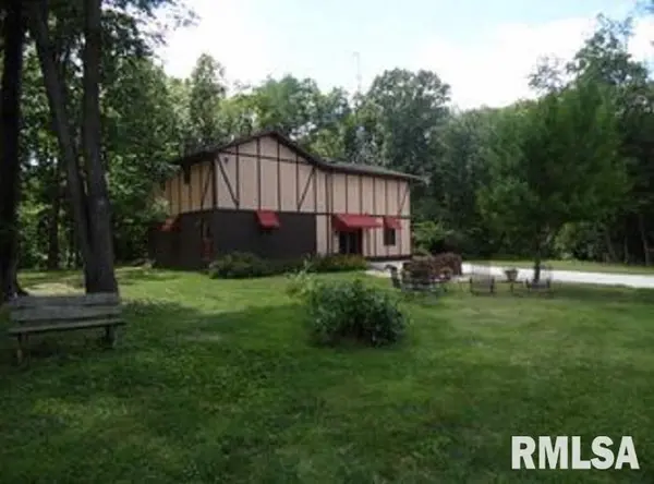 110 COLORADO RD, Colchester, IL 62326