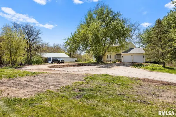 16431 WASHINGTON RD, Morton, IL 61550
