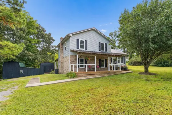 9900 Ed Lyell Rd, Lyles, TN 37098