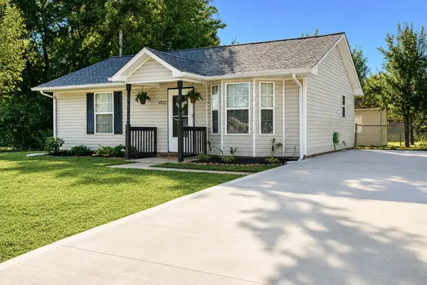 1033 Bush Ave, Oak Grove, KY 42262