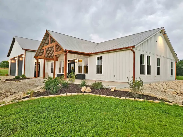 2486 180th, Marion, KS 66861