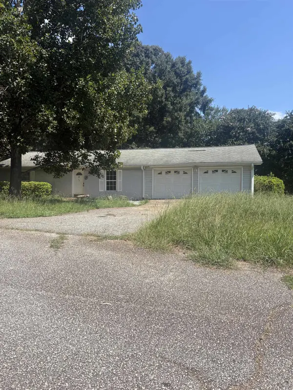 32 Brookville DR, Wellford, SC 29385