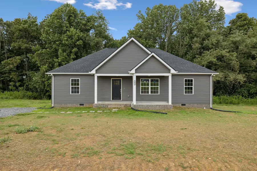71 Iris Way, Lafayette, TN 37083