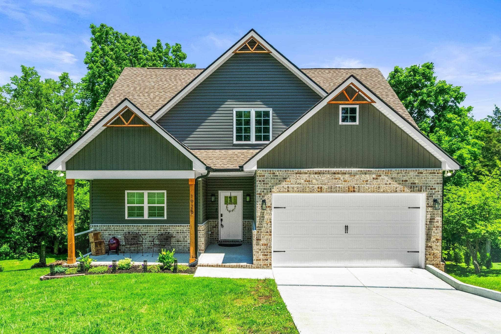 1925 Normerle Dr, Goodlettsville, TN 37072