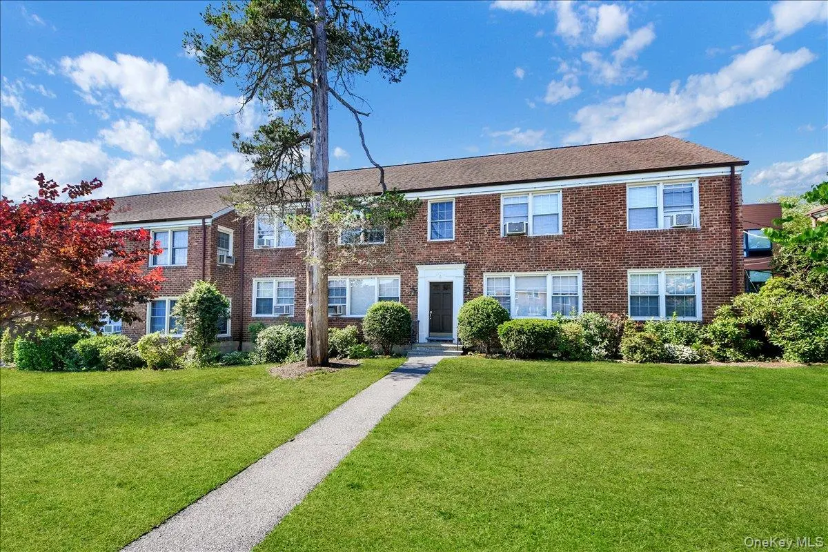 111 N Broadway #C-4, White Plains, NY 10603