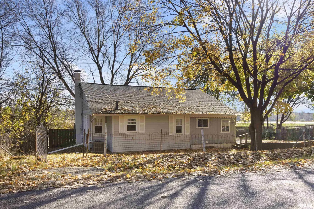 7702 S JEFFERSON ST, Bartonville, IL 61607