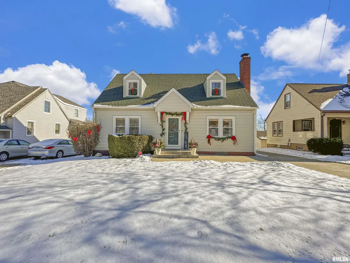 5912 S MONROE AVE, Bartonville, IL 61607