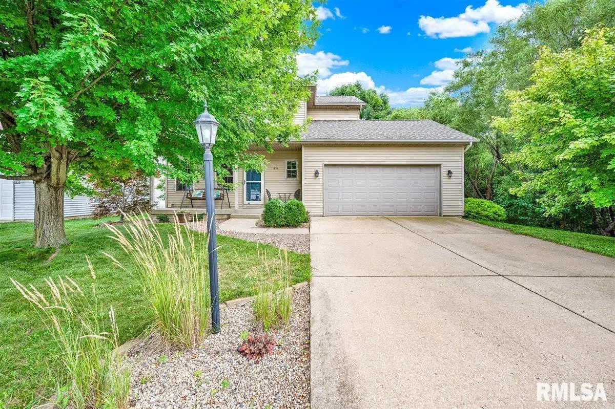 1634 JADENS WAY, Washington, IL 61571