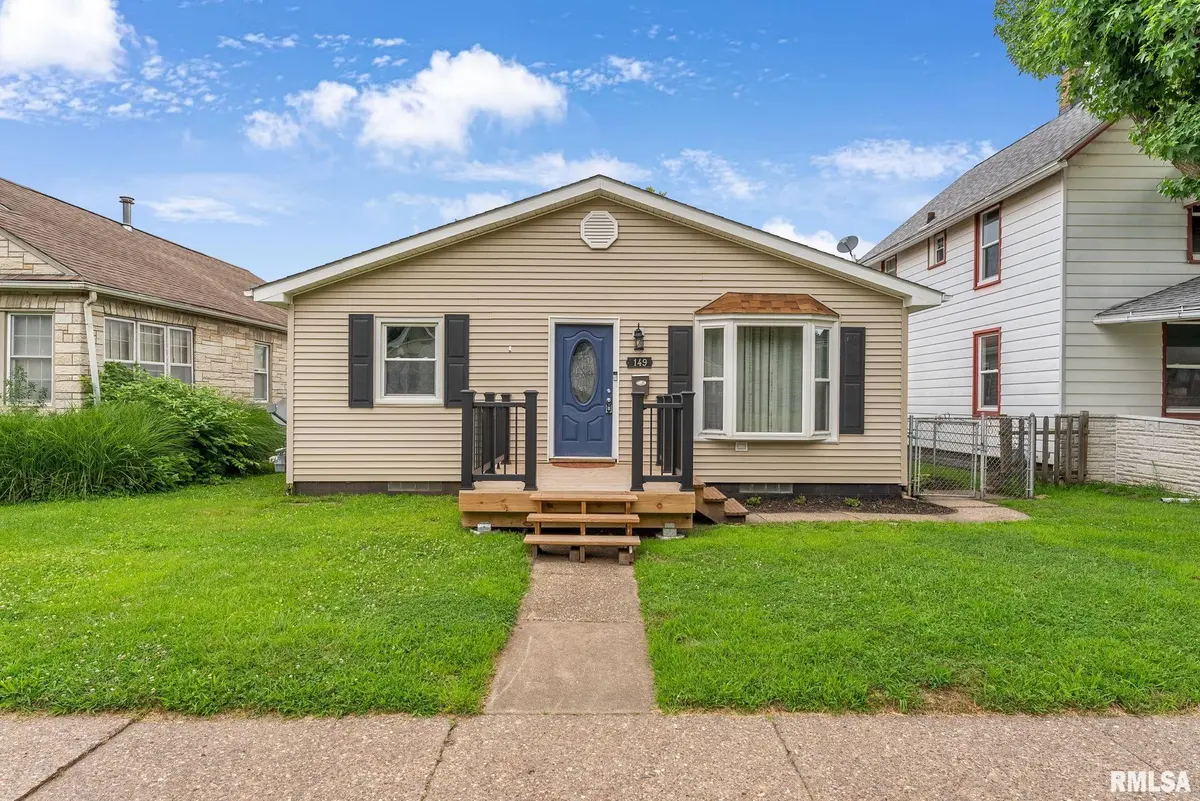 149 17TH AVE, East Moline, IL 61244