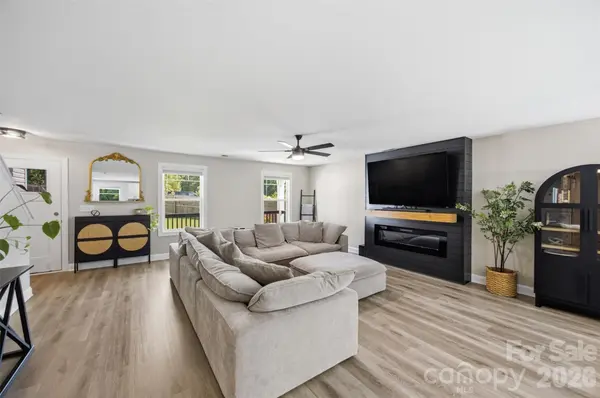 1382 W Rebound RD, Lancaster, SC 29720