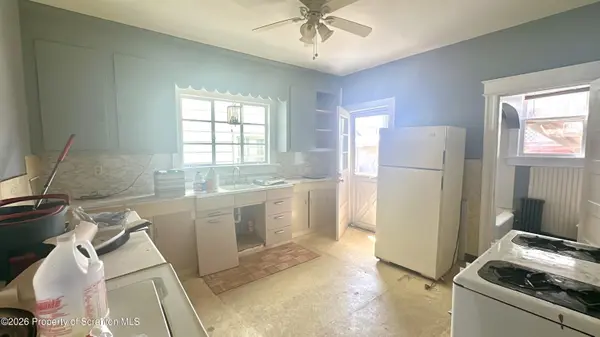 594 Fellows AVE #1, Wilkes-barre, PA 18706