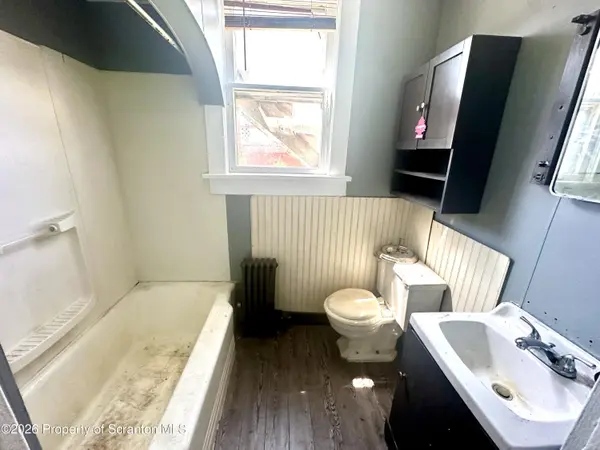594 Fellows AVE #1, Wilkes-barre, PA 18706