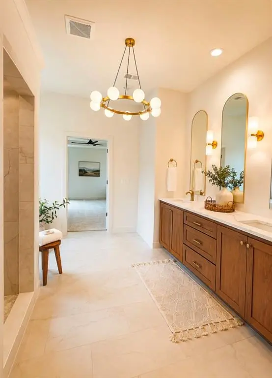 12695 NW Bittersweet DR, Platte City, MO 64079