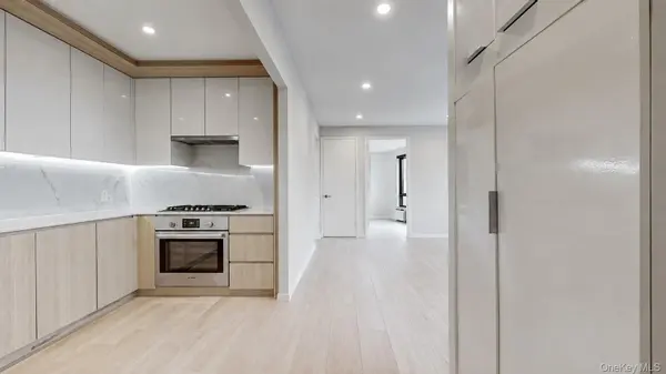 40-22 61st ST #2K, Woodside, NY 11377