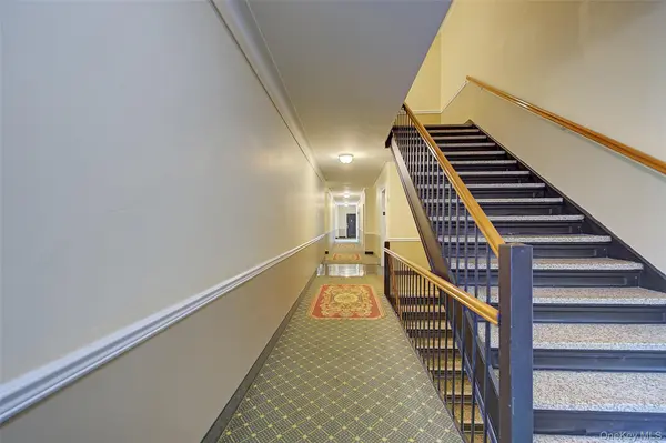 76-36 113th ST #5S, Forest Hills, NY 11375