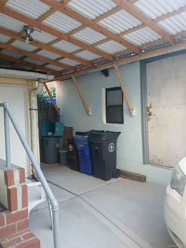 41-32 95 STREET, Elmhurst, NY 11373