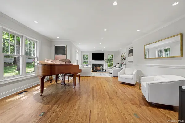 13 Lia Fail WAY, Greenwich, CT 06807