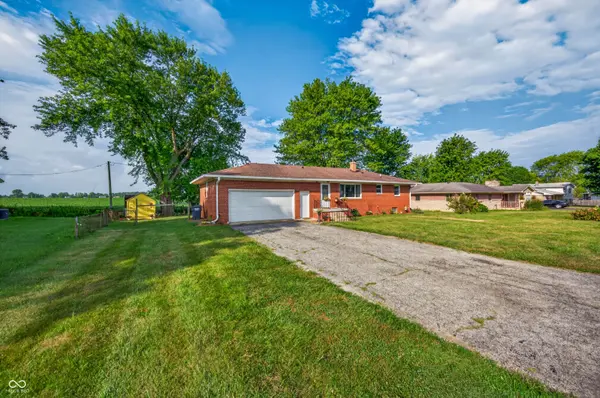 709 Old Plank RD, Franklin, IN 46131