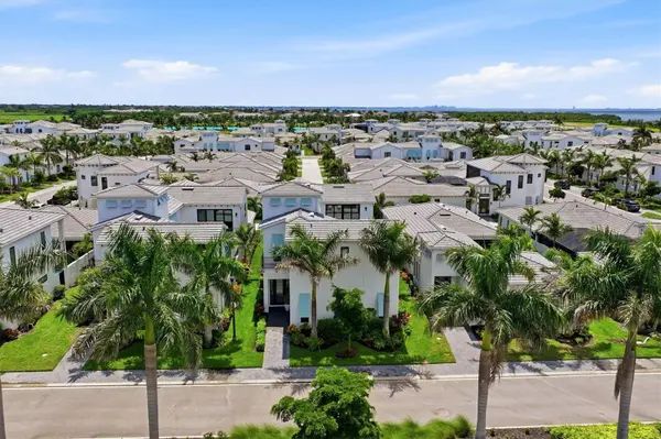 5935 REDBAY BLVD, Bradenton, FL 34210