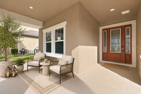 8318 SWISS CHARD CIR, Land O Lakes, FL 34637