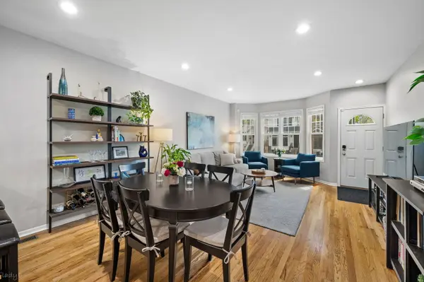 1728 W Barry AVE #2, Chicago, IL 60657