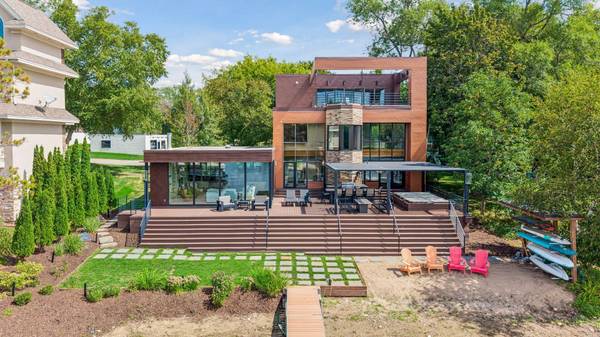 1501 Dally ST, Burnsville, MN 55306
